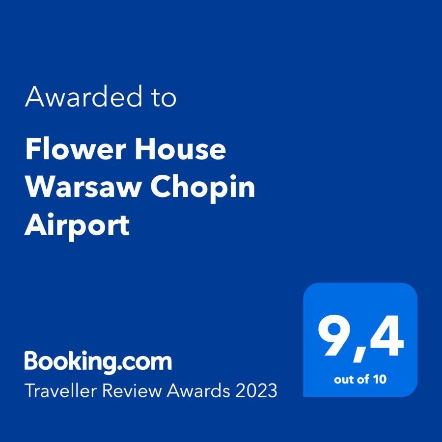 Flower House Warsaw Chopin Airport Extérieur photo
